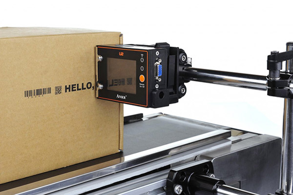 Thùng carton in logo theo yêu cầu